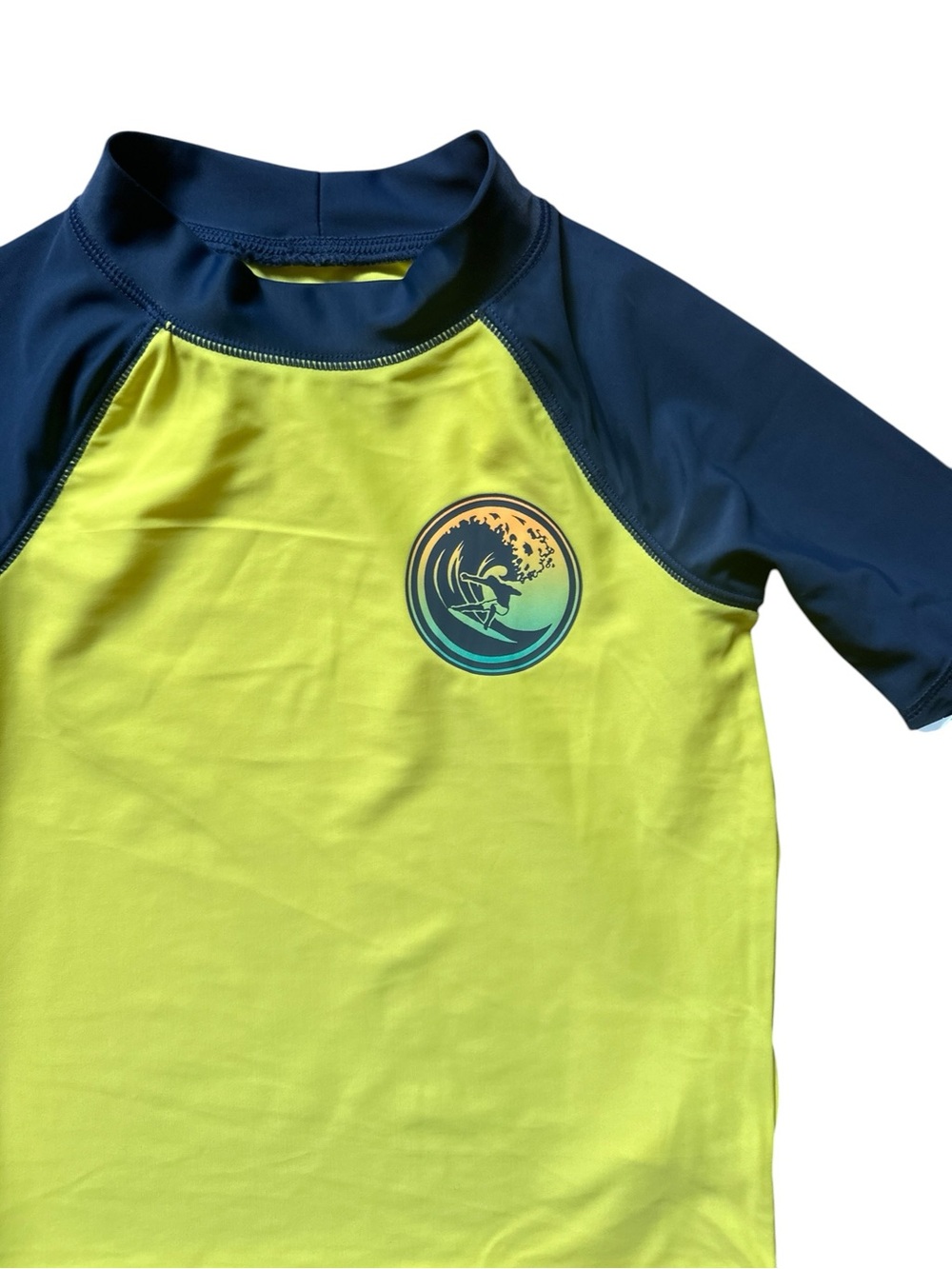 Carter’s “Rays For Days” Rashguard Size 5 NWT - Picture 9 of 9